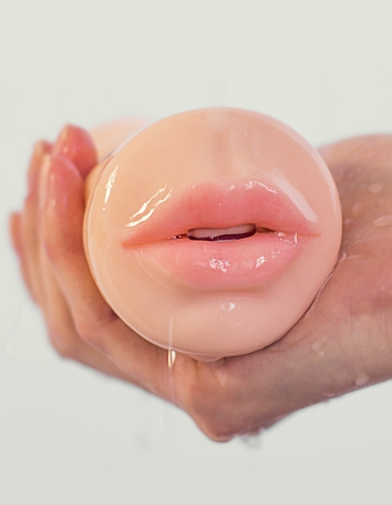 Двусторонний мастурбатор Goddess of Love Satisfaction